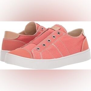 Spenco • Casual Slip-On Sneakers • Size 7 • Coral